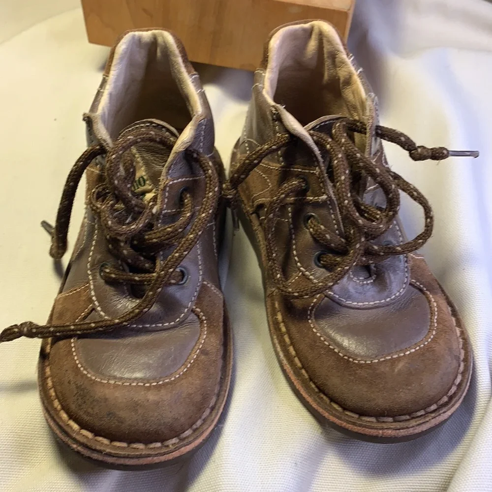 Naturino leather laceup boot amazing craftsmanship